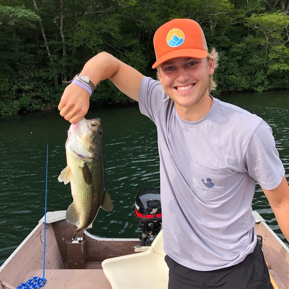 Profile Picture of Jake Bernhardt (@jbern3189) on Poshmark