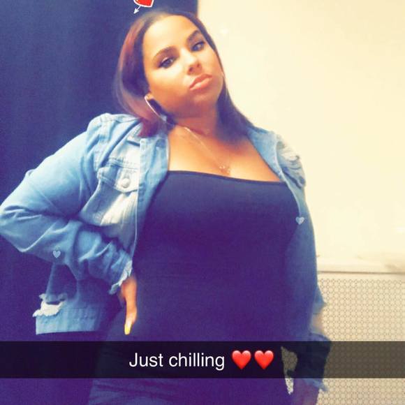 Profile Picture of Jasmine Enriquez (@jasmine23747) on Poshmark