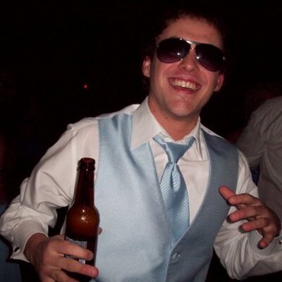 Profile Picture of Josh Vallad (@JoshVallad) on Twitter