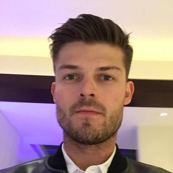 Profile Picture of Stephen Sperry (@sperrari) on Poshmark