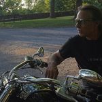 Profile Picture of Robert Enkoff (@robertenkoff) on Instagram