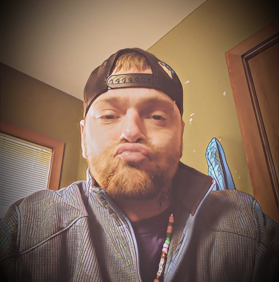 Profile Picture of Jimmy Folds (@keziahsdad82) on Poshmark