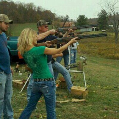 Profile Picture of Tanya Gibbs (@tanyagurl2) on Twitter