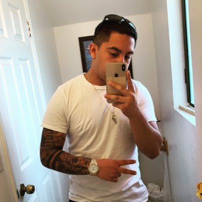 Profile Picture of Mando Sanchez (@armando_2210) on Twitter