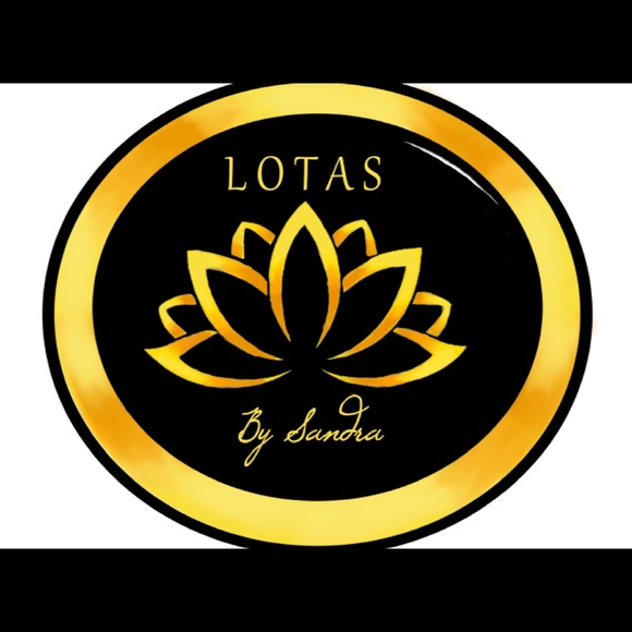 Profile Picture of Sandra Murfree (@lotasbysan) on Poshmark