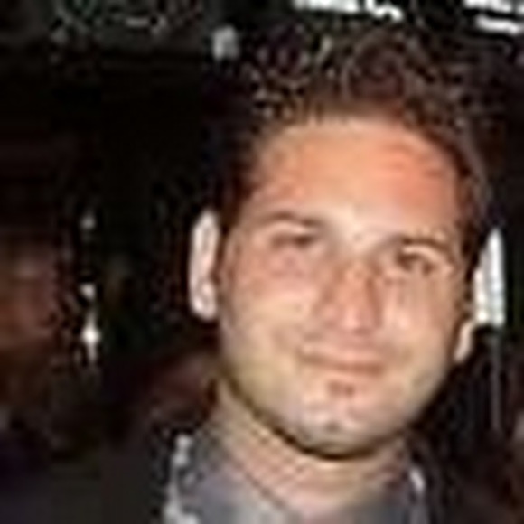 Profile Picture of Jeffrey Goldstein (@jeffgold77) on Poshmark