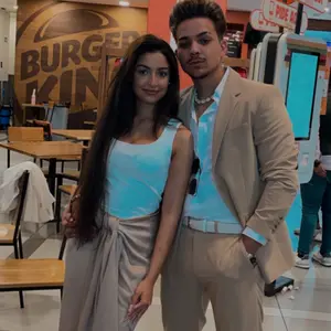 Profile Picture of 🌹ALEX ESCUDERO 🌹 (@@escudero.official) on Tiktok