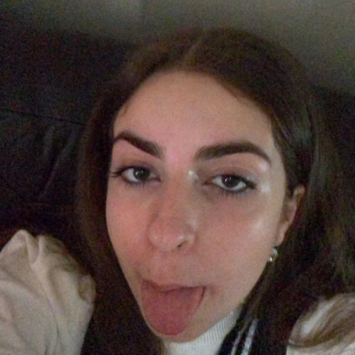 Profile Picture of diana (@diana.quintal) on Tiktok