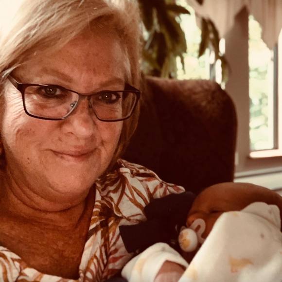 Profile Picture of Cindy Cossuto (@nibby001) on Poshmark