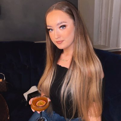 Profile Picture of Stacey (@StaceyRegan13) on Twitter