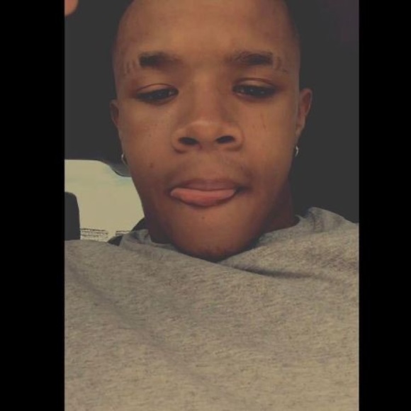 Profile Picture of Von Mccuin (@mccuindevon7) on Poshmark
