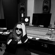 Profile Picture of Crystal Erickson (@crystalerickson3869) on Youtube