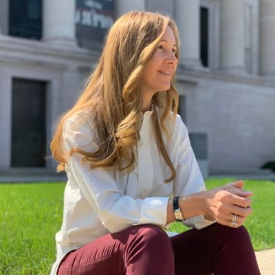Profile Picture of Julia Graf ✨ (@jgrafnow) on Twitter