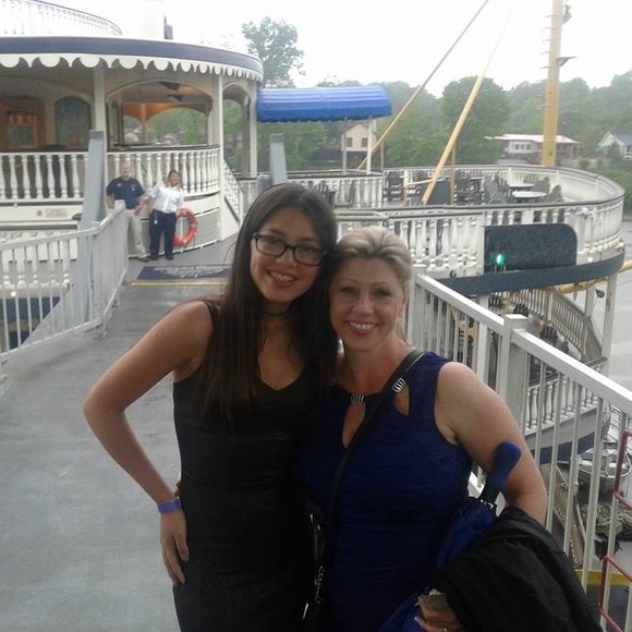 Profile Picture of Crystal Schaeffer (@crystalschae407) on Poshmark