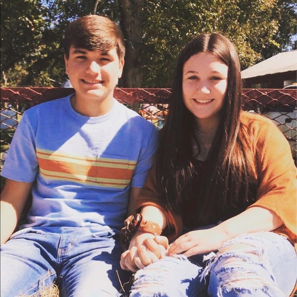 Mckenzie Gerarve - Poshmark Profile Picture of Mckenzie Gerarve (@mrgerarve8) on Poshmark