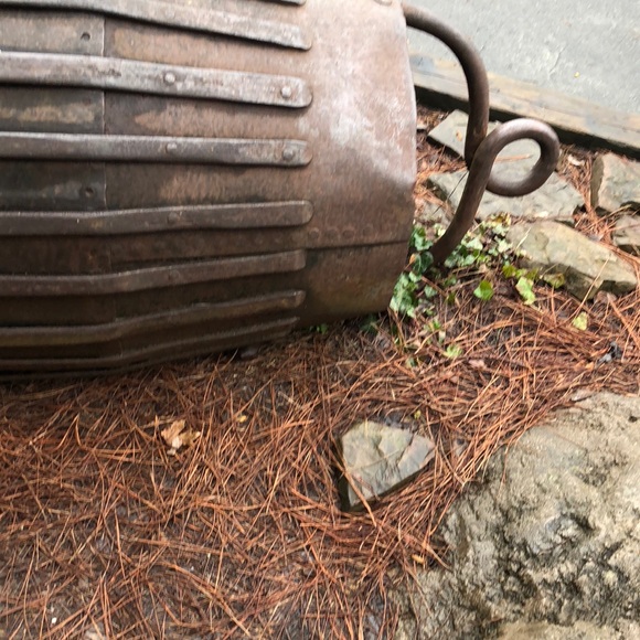 Profile Picture of Nicolas Toro (@nicolastoro) on Poshmark