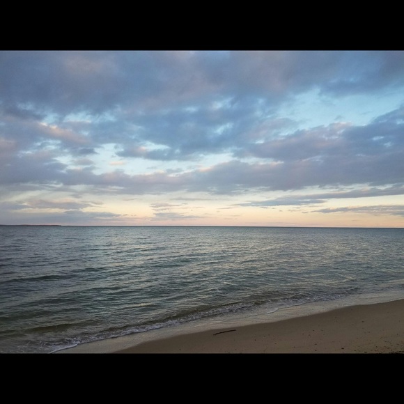 Profile Picture of Kelly Eliasson (@kellyeliasson) on Poshmark