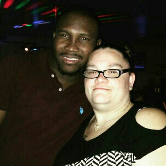 Profile Picture of Jamie Verge (@jamievil) on Poshmark