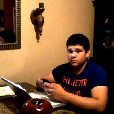 Profile Picture of Rigoberto Angulo Uri (@RigobertoAngul0) on Twitter