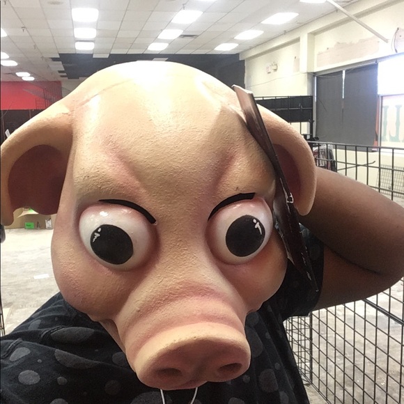 Marcus Galloway - Poshmark Profile Picture of Marcus Galloway (@myboy14) on Poshmark