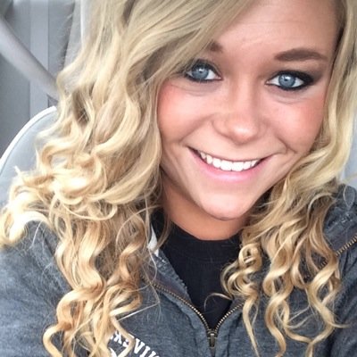 Profile Picture of Keri Dobbs (@KeriLeeGrace) on Twitter