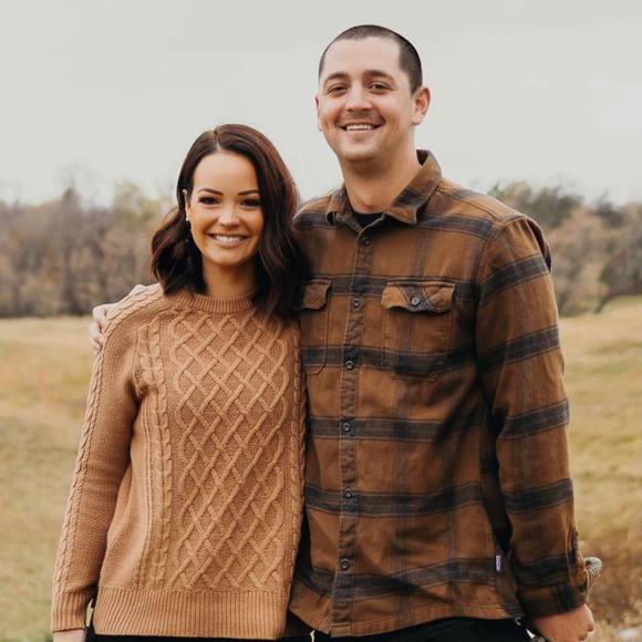 Profile Picture of Cassandra Carney (@casjohnsonnn) on Poshmark