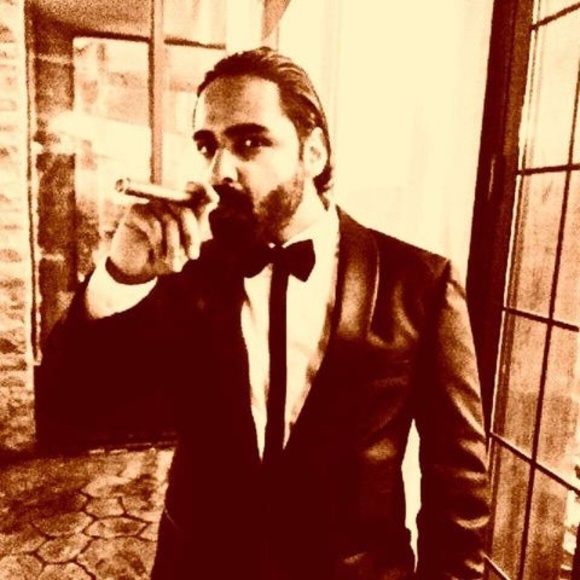 Profile Picture of Ali Cheema (@cheemareal) on Poshmark