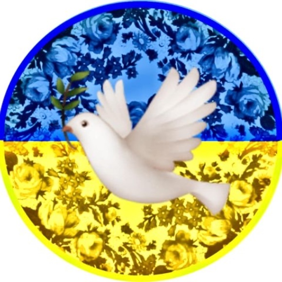 Profile Picture of Pam Hunter (@bloodsalvage) on Poshmark