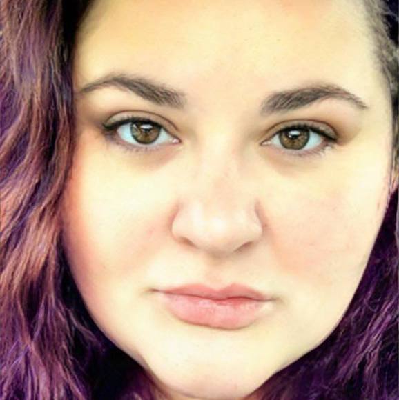 Profile Picture of Christine Stankowitz (@casphoto) on Poshmark