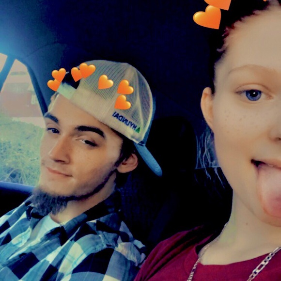 Profile Picture of Makayla Bitting (@makabitt76) on Poshmark