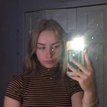 Profile Picture of Alyssa 🐳 (@alyssa.devine_) on Instagram