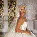 Profile Picture of Lori Dresses (@lori.dresses) on Facebook
