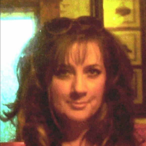 Profile Picture of Jean Haley (@vintage2new1) on Poshmark