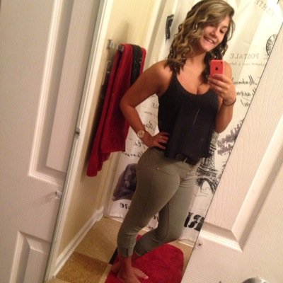 Profile Picture of Tori Carter (@T_Cartaaaa) on Twitter