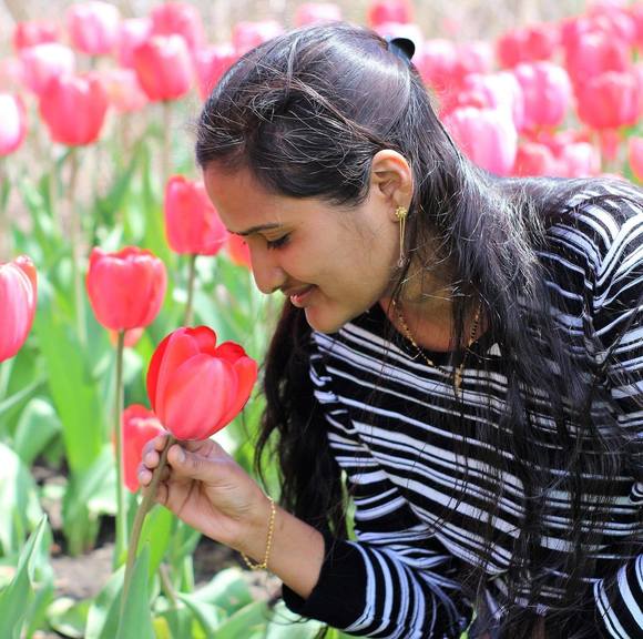 Profile Picture of Jyothi Dhanekula (@jyothidhanekula) on Poshmark