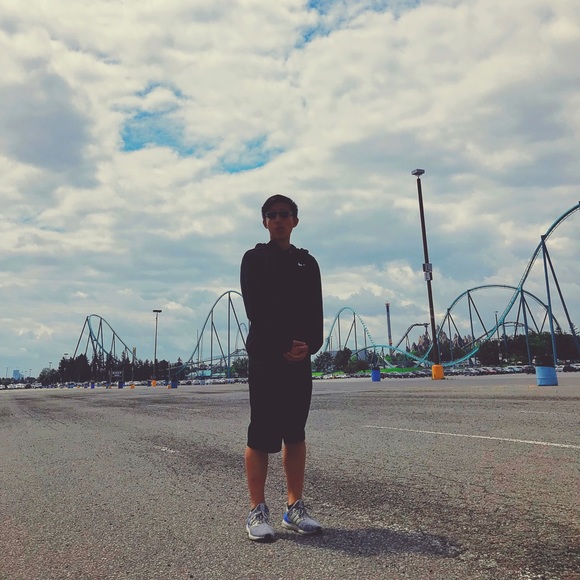 Profile Picture of Nathan Cho (@nathan7102) on Poshmark