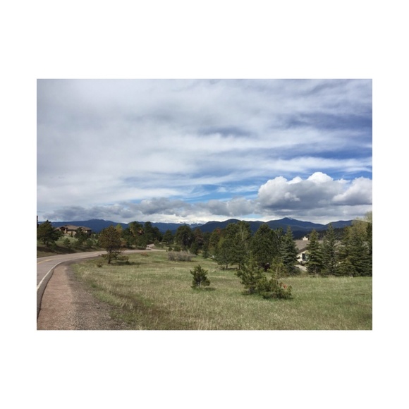 Profile Picture of Ben Selleck (@benselleck) on Poshmark