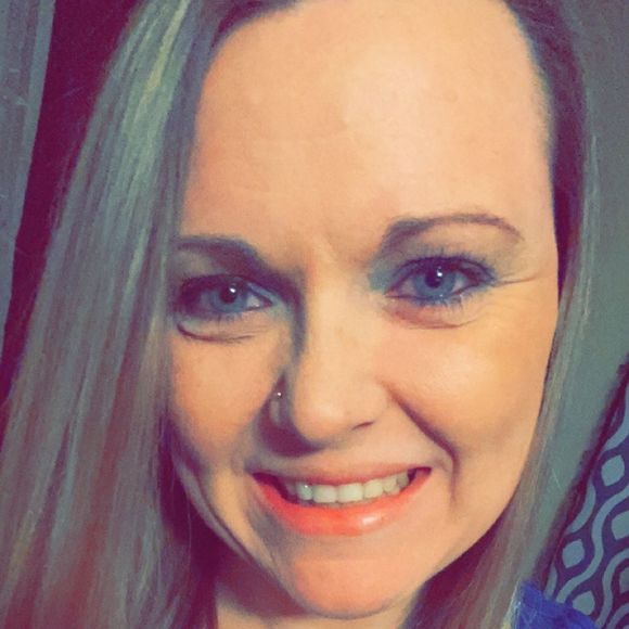 Profile Picture of Teresa Ericksen (@tericksen4) on Poshmark