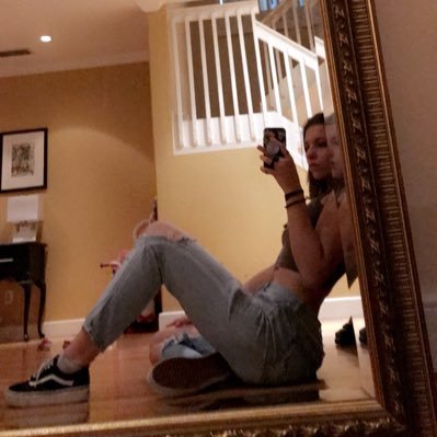 Profile Picture of Allison Rodriguez 🌻 (@joshler418) on Twitter