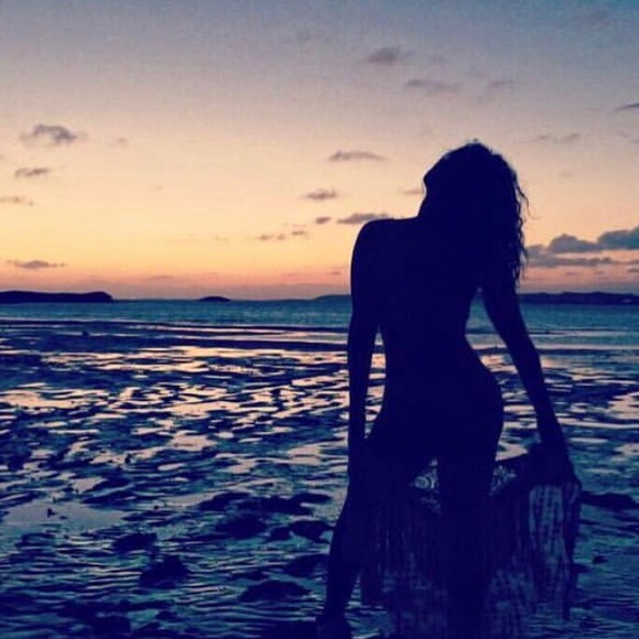 Profile Picture of Taylor Richards (@_tayrich) on Poshmark