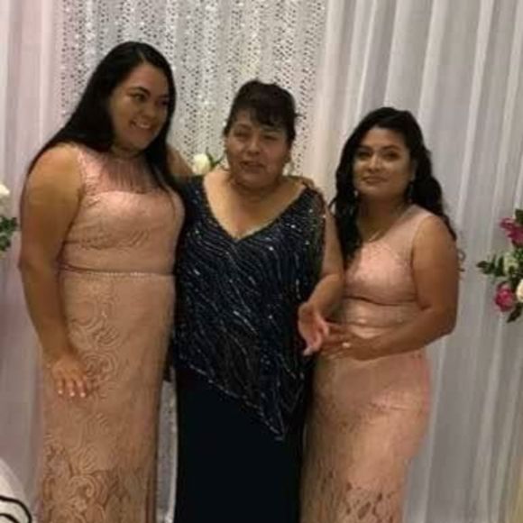 Profile Picture of Aurelia Sanchez (@aureliasanch785) on Poshmark