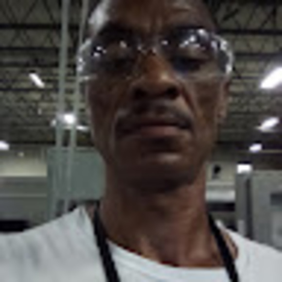 Profile Picture of George Cain (@gcain8528) on Poshmark