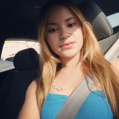Profile Picture of Melissa Lorenzo Baez (@Melyzza69) on Twitter