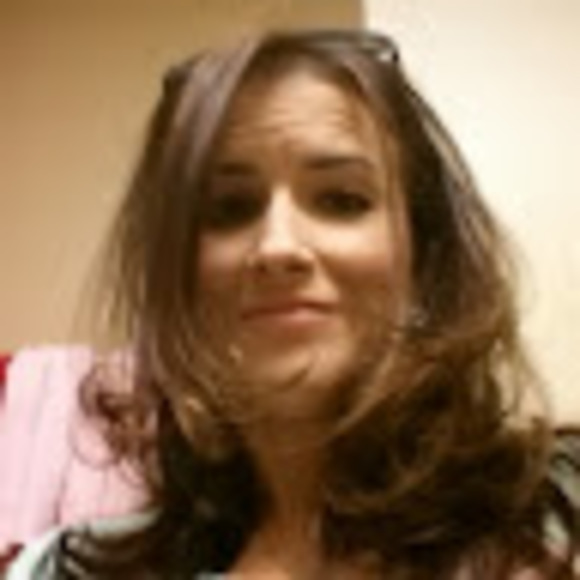 Crystal Chierici - Poshmark Profile Picture of Crystal Chierici (@curlsrx) on Poshmark