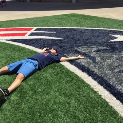 Profile Picture of David Ruttenberg (@DRutts12) on Twitter