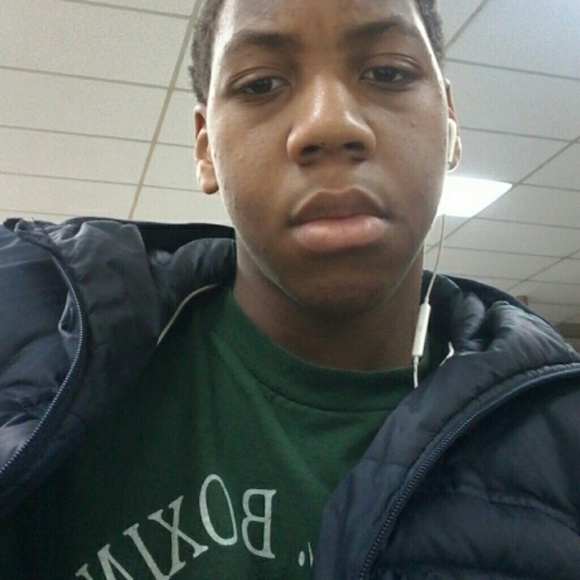 Peter Eichie - Poshmark Profile Picture of Peter Eichie (@peteyfresh) on Poshmark