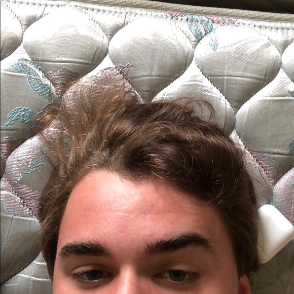 Profile Picture of Kevin Oconnor (@kjoconnor_) on Poshmark