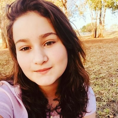 Profile Picture of Ana Clara Godoi Pieczykolan (@AnaPieczykolan) on Twitter