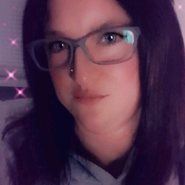 Profile Picture of Christina Oswald 08 (@christinaoswald5) on Tiktok