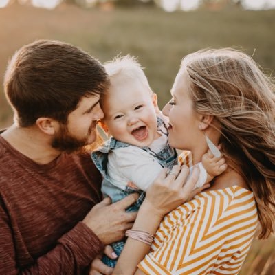 Profile Picture of Grace Olson (@Grace_Lynn22) on Twitter